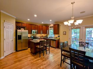 122 Old Fifth Cir, Charlottesville, VA 22902