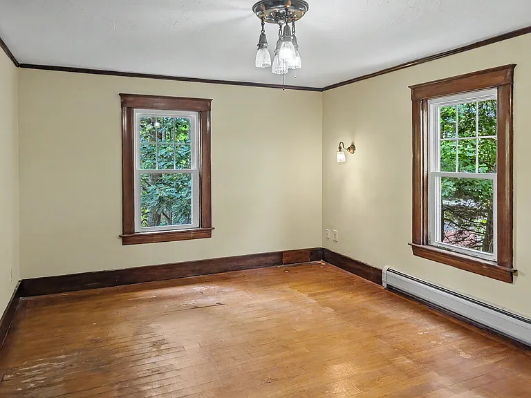 298 Providence Rd — Photo 15