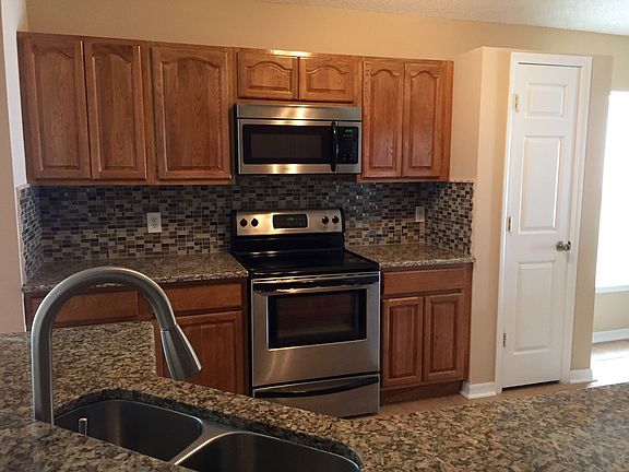 2nd image of 7352 Governors Park Rd