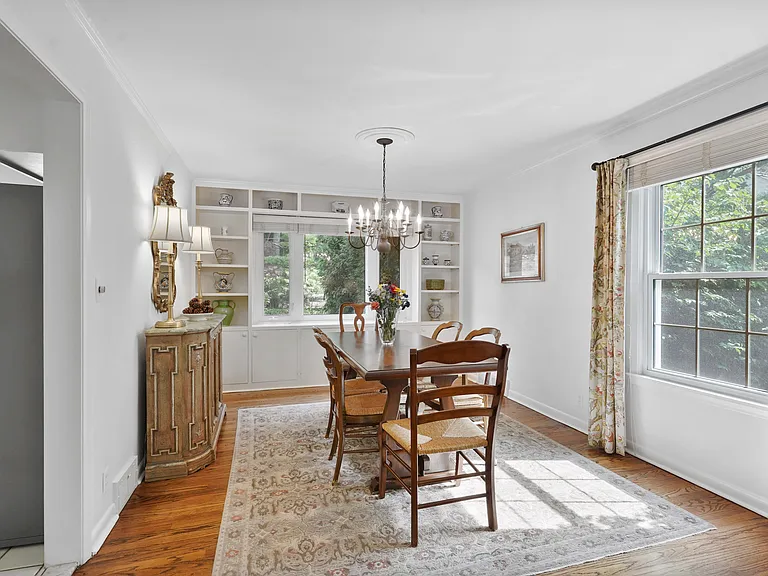 360 Neff Rd — Photo 6