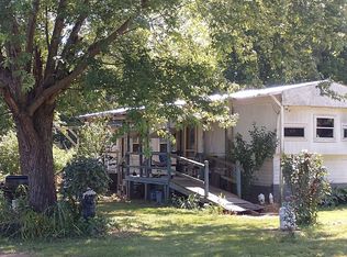 25 Manning Dr, Crane, MO 65633