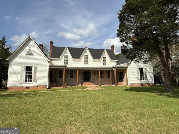 1104 N 18th St, Lanett, AL 36863