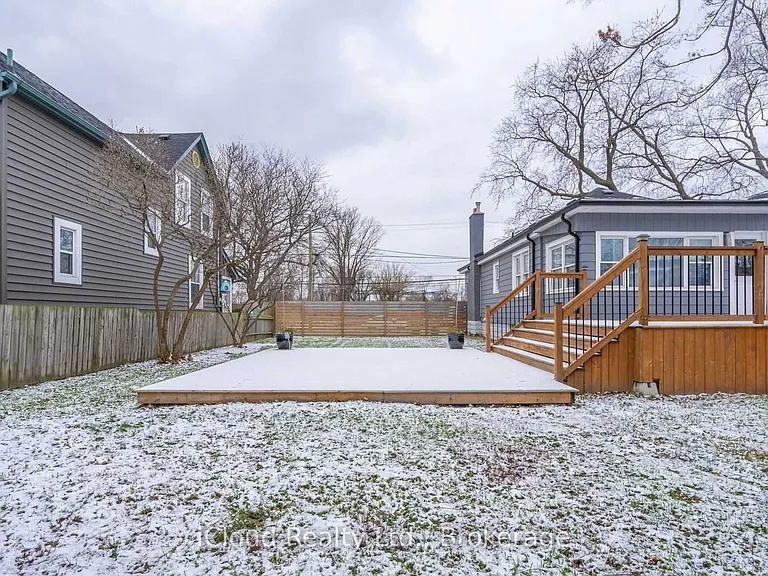 361 Beach Blvd — Photo 21