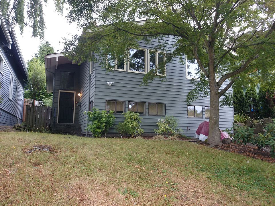 1st image of 2510 1st Ave W