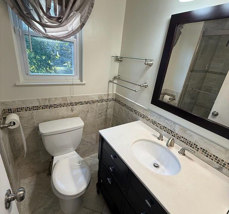 24349 Fairway Hills Dr, photo 13