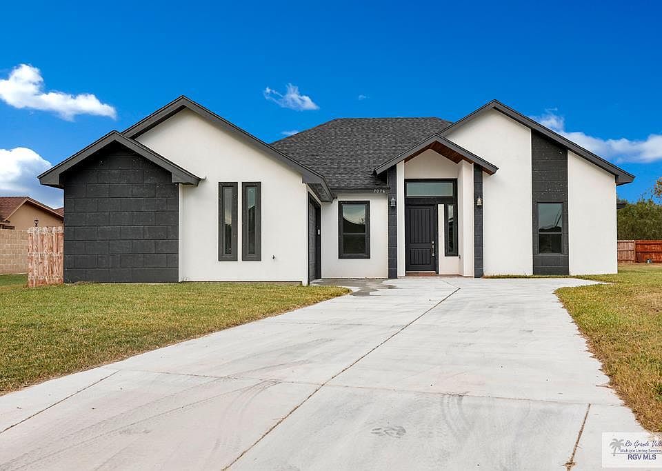 1st image of 7076 Lago Vista Blvd