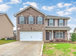 7030 Banyon Wood Ln, Knoxville, TN 37920