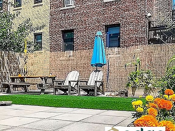 4th image of 165 Central Ave #2B