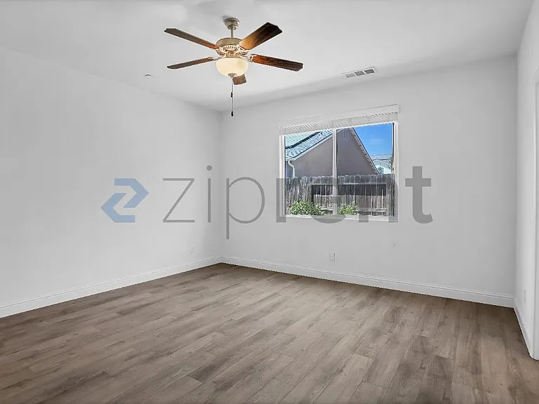 6314 W Donner Ave — Photo 15