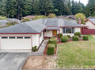 4519 Campton Rd, Eureka, CA 95503