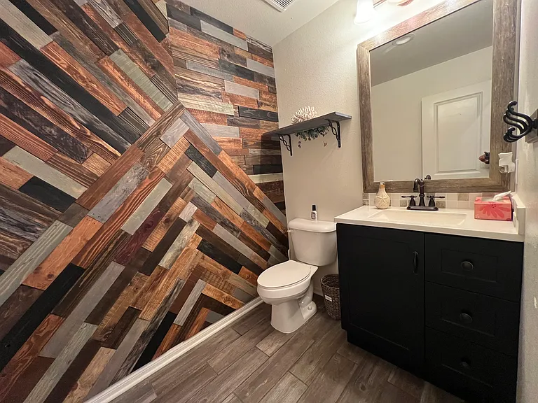1707 Frangipani Ave — Photo 13