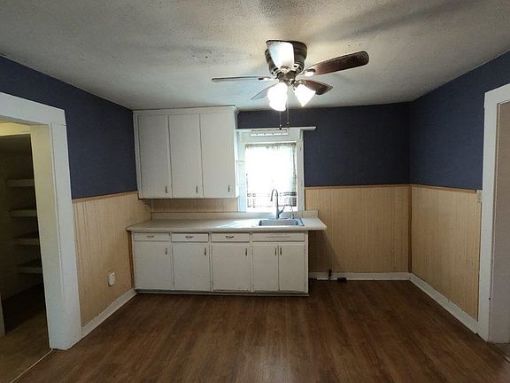 5th image of 1715 F Ave