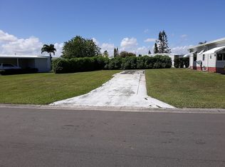 926 Thrush Cir, Barefoot Bay, FL 32976