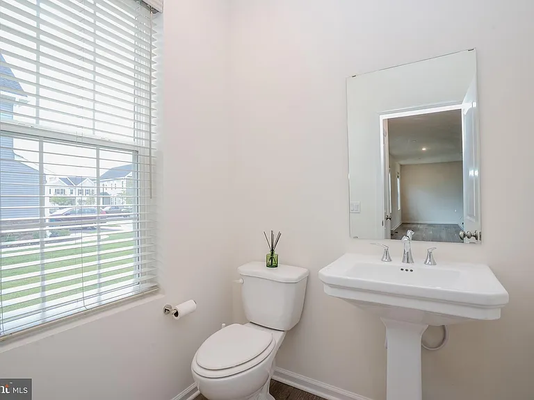2601 American Pl — Photo 19