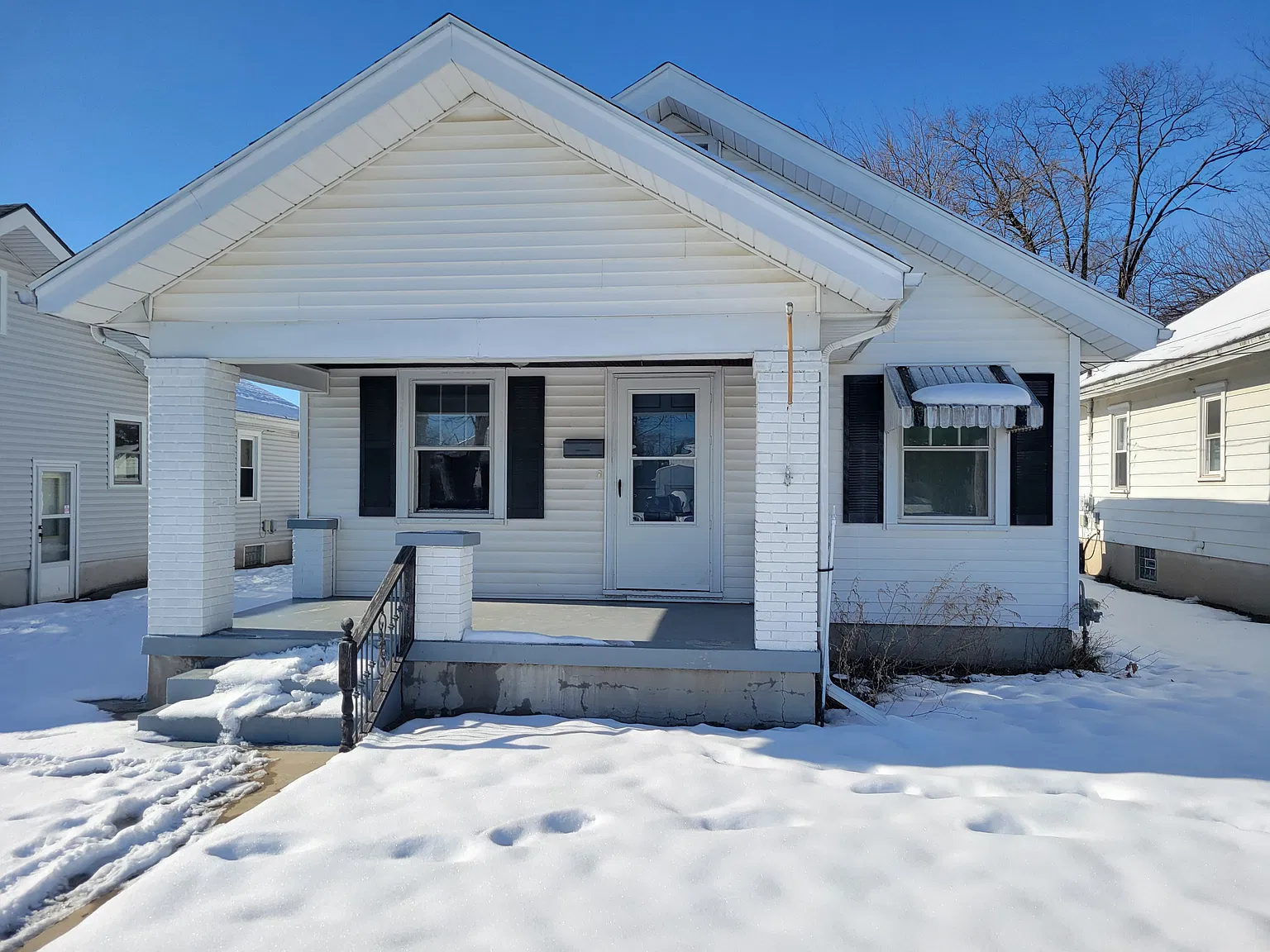 2 bed, 850 sqft, $1,100 — Photo 2