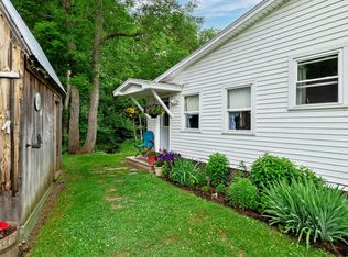 651 Wood Ln, Concord, VT 05824