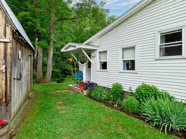651 Wood Lane, Kirby, VT 05824