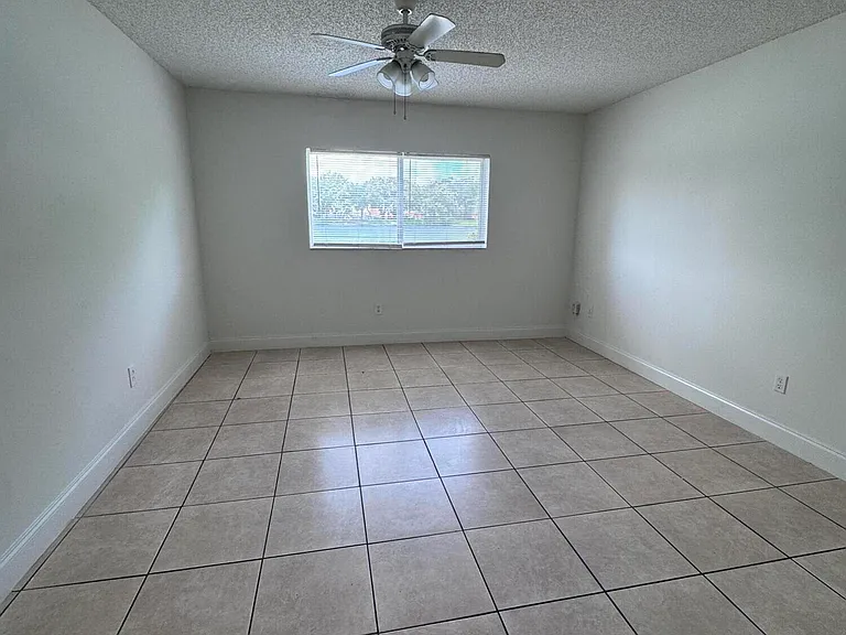 3610 N 56th Ave #210 — Photo 13