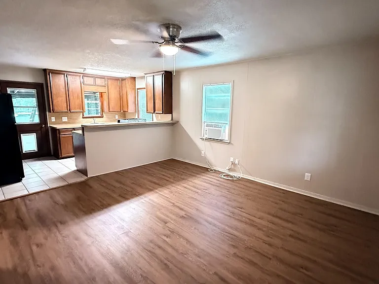 5801 Sapp Rd — Photo 8