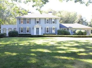 61 Mount Joy Dr, Tewksbury, MA 01876