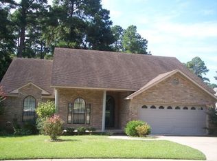 1604 Alta Vista Cir, Magnolia, AR 71753