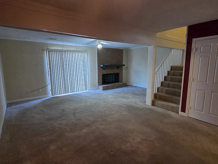 1861 Quail Ridge Rd #F — Photo 8