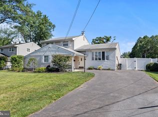 217 Ocean Ave, Cherry Hill, NJ 08003