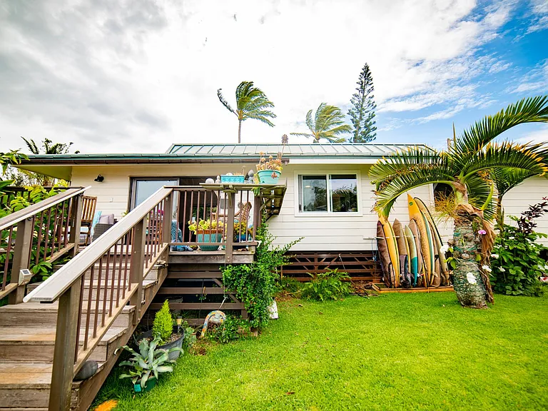 616 Hana Hwy — Photo 24