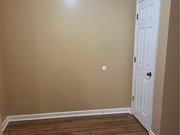 4th image of 5595 Wells Cir