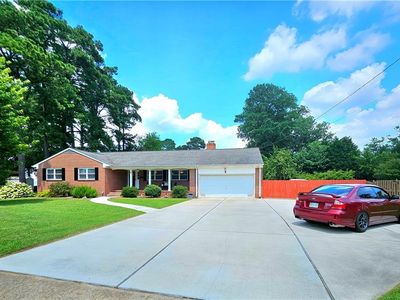 4 Lands End Cir, Hampton, VA, 23669
