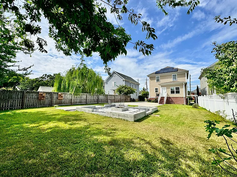 1123 W Ocean View Ave — Photo 29