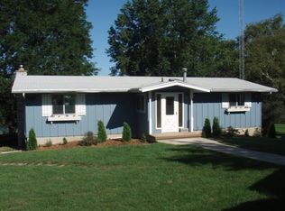 N3109 Sleepy Hollow Rd, Fall River, WI 53932