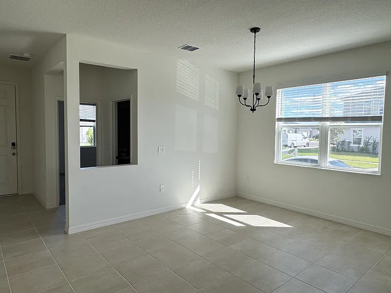 3820 Elk Bluff Rd — Photo 4