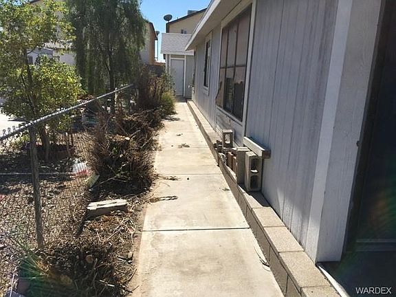 3rd image of 854 Brill Dr
