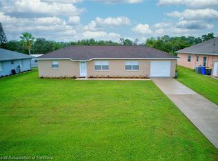 242 Grape Rd NW, Lake Placid, FL 33852
