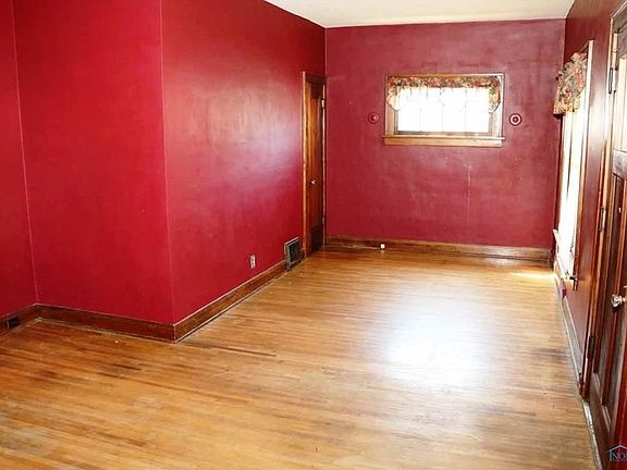 5th image of 3038 Haughton Dr