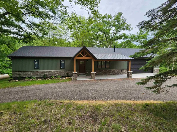 5005 White Birch Ln, Farwell, MI 48622