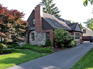 456 Hart Rd, Lexington, KY 40502