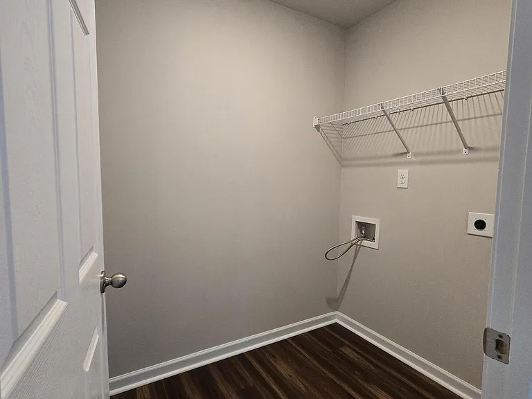 3056 Pepperhill Dr — Photo 19