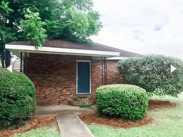 108 Camellia St, Troy, AL 36081