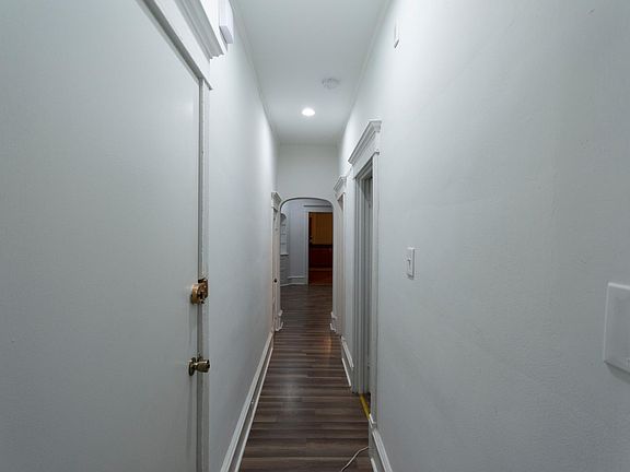 4th image of 1512 Lindley Ave Floor 1