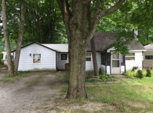 5414 Front St, Newaygo, MI 49337