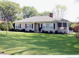 1709 Fairfield Dr, Gastonia, NC 28054