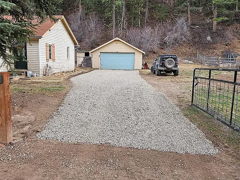 124 River Dr — Photo 19