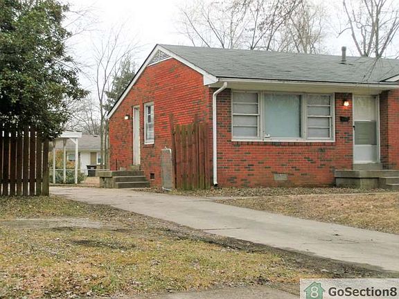 2nd image of 5000 Red Oak Ln