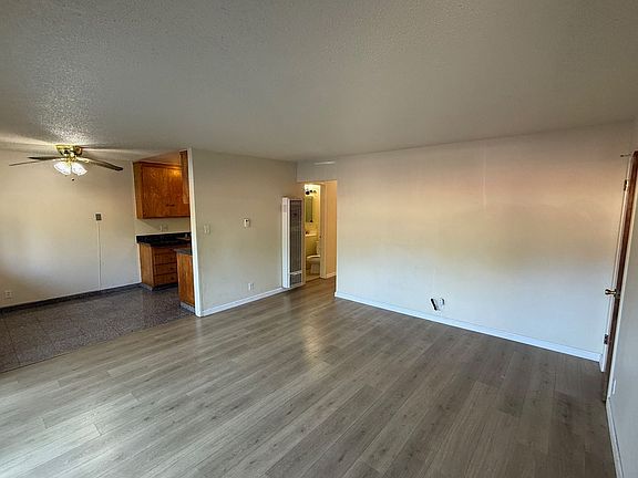 2nd image of 4861 Appian Way #18846054