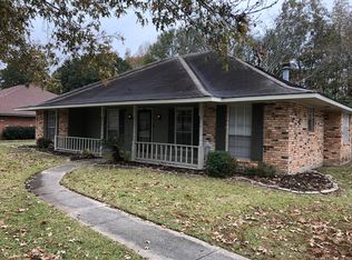 1352 Barkley Dr, Baton Rouge, LA 70810