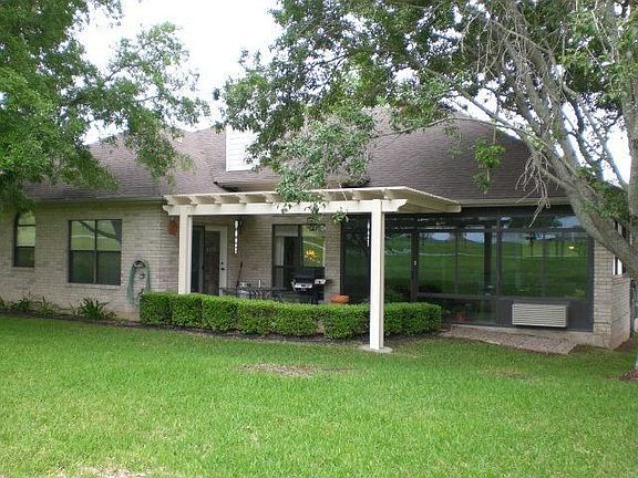 2nd image of 3609 Elm Ct