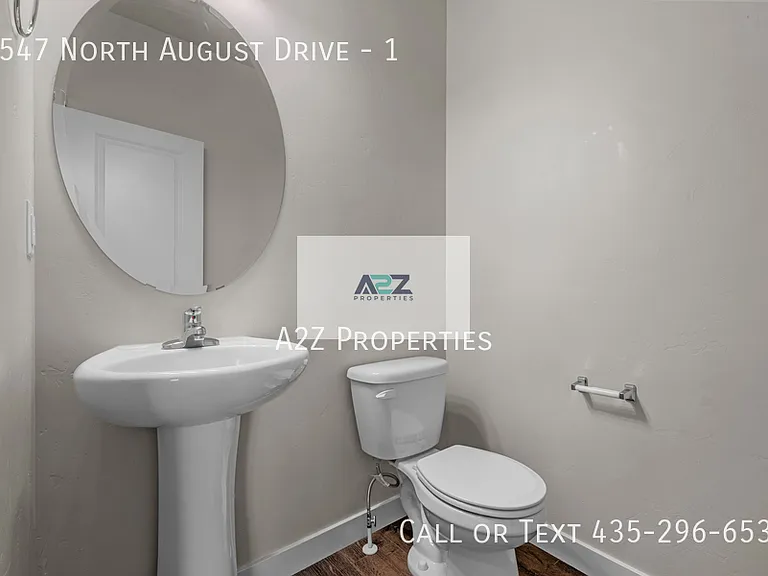1547 N August Dr #1 — Photo 13