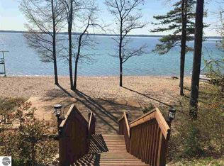 3446 Woods Dr, Traverse City, MI 49686